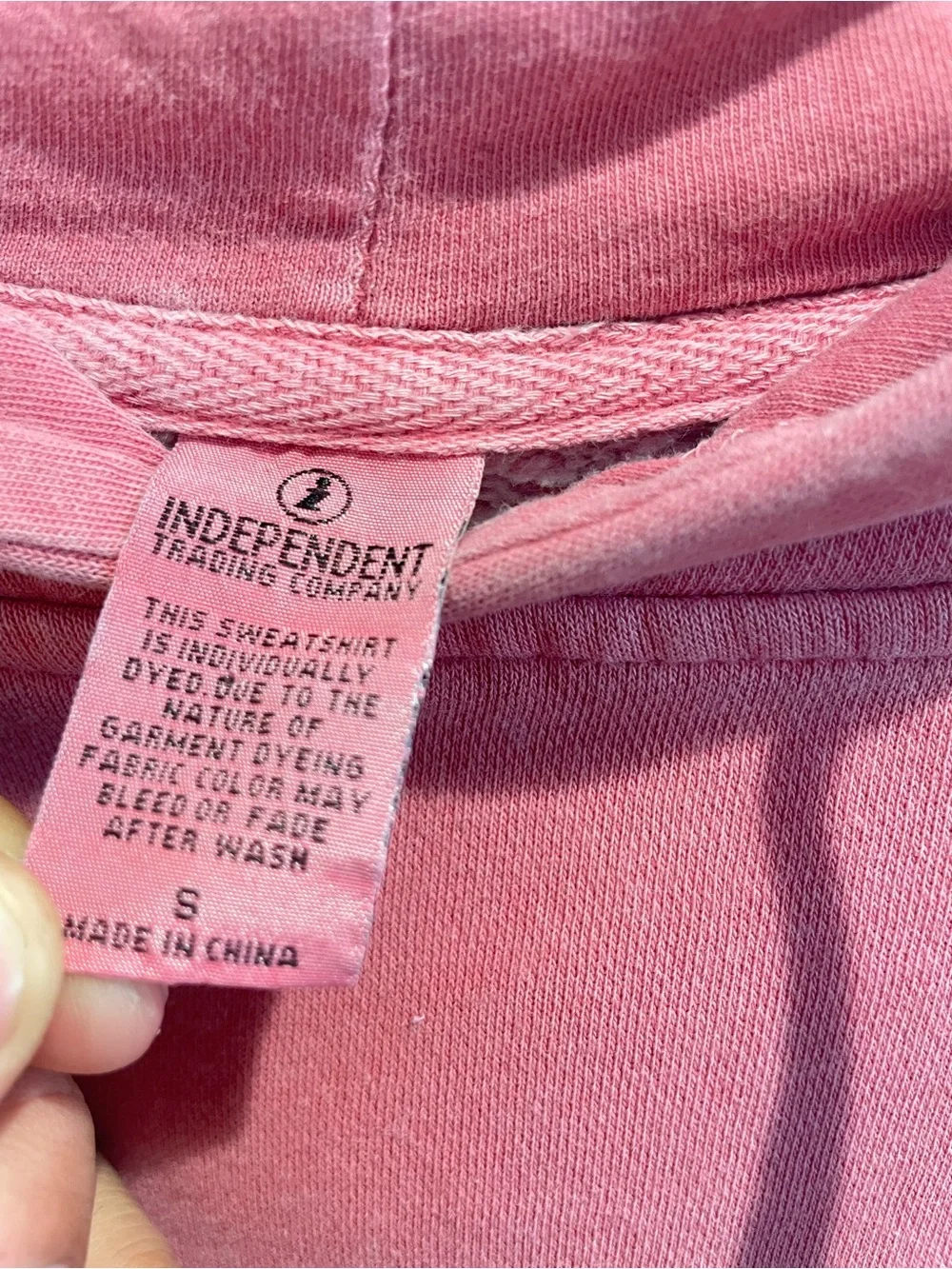 Curl Surf Pigment Dyed Hoodie Small | Independent Trading Co